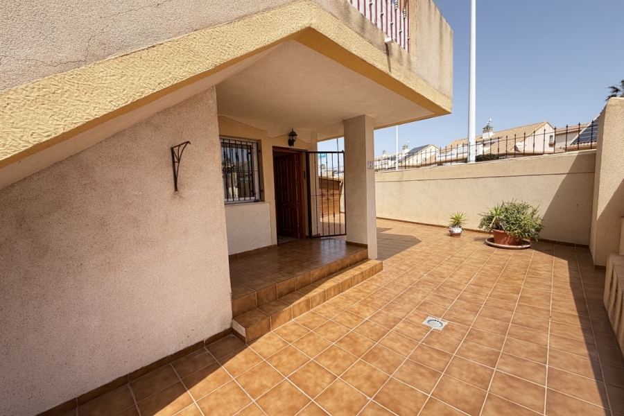 Re-Sale - Apartment - Orihuela Costa - La Zenia