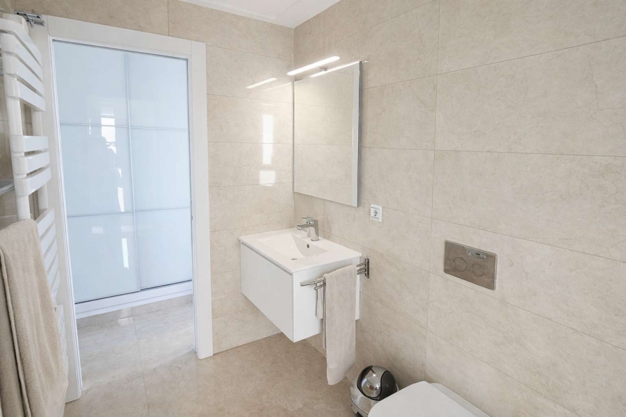 Re-Sale - Detached Villa - Algorfa - La Finca Golf Resort