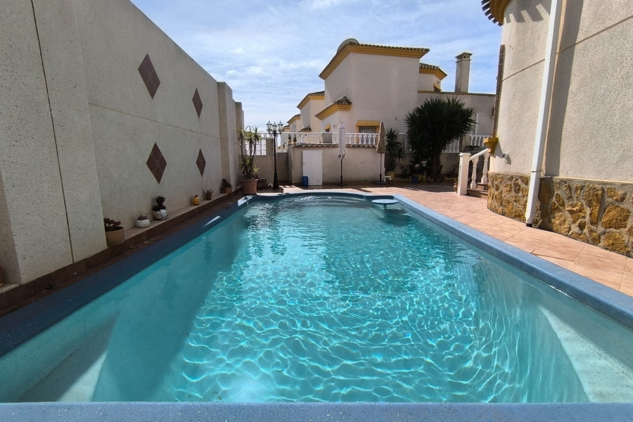 Re-Sale - Detached Villa - Guardamar del Segura - El Raso