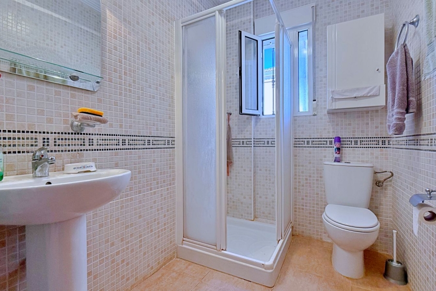 Re-Sale - Detached Villa - Orihuela Costa - Punta Prima