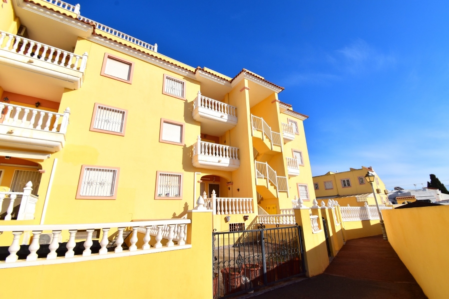 Re-Sale - Apartment - Orihuela Costa - La Florida