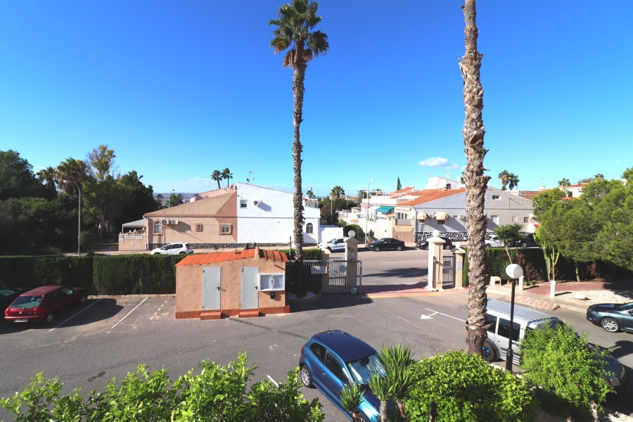 Re-Sale - Apartment - Torrevieja - San Luis