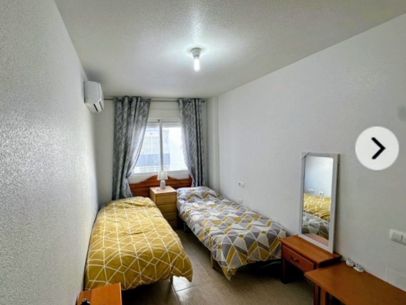 Re-Sale - Apartment - Torrevieja - Torrevieja - Centre