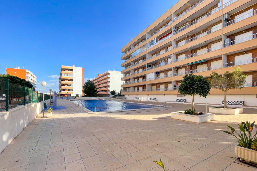 Re-Sale - Apartment - Torrevieja - Punta Prima