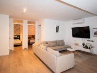 Re-Sale - Detached Villa - Orihuela Costa - Villamartin