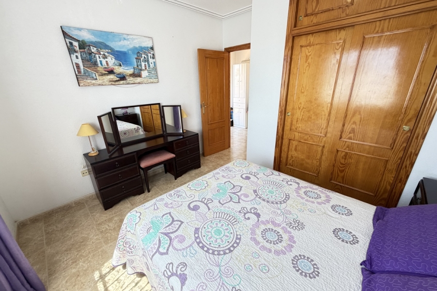 Re-Sale - Apartment - Orihuela Costa - La Zenia