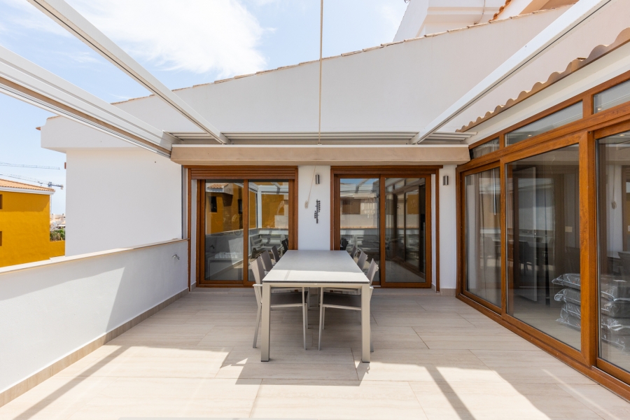 Re-Sale - Apartment - Orihuela Costa - Punta Prima