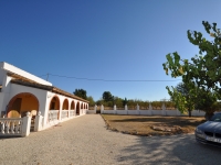 Re-Sale - Country Property - Pinoso - Edge of town
