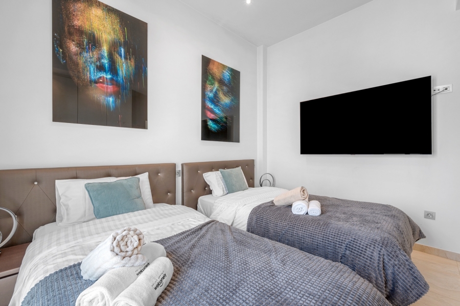 Re-Sale - Detached Villa - Orihuela Costa - Villamartin