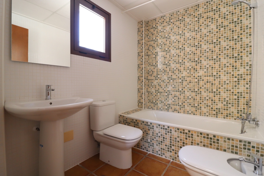 Re-Sale - Semi Detached Villa - Algorfa - La Finca Golf Resort