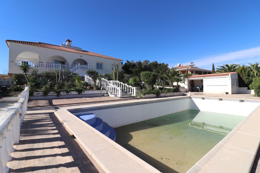 Re-Sale - Detached Villa - Algorfa - Lomas de La Juliana