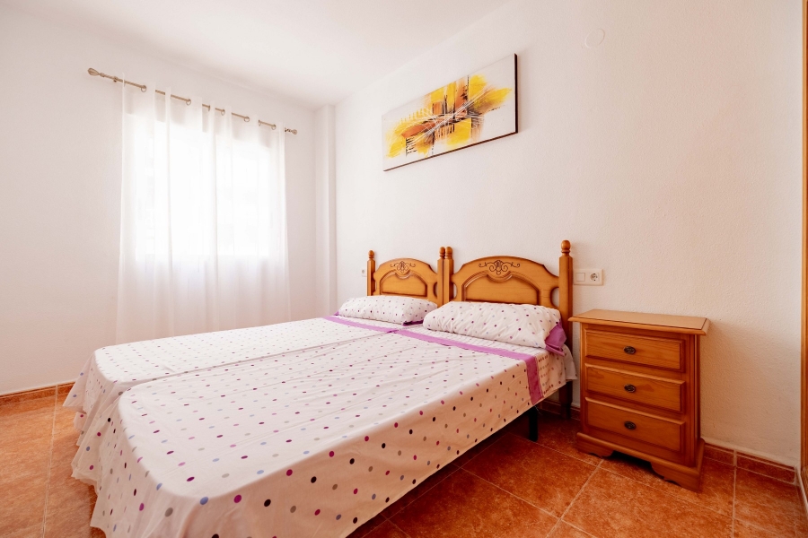 Re-Sale - Apartment - Torrevieja - Playa Los Locos