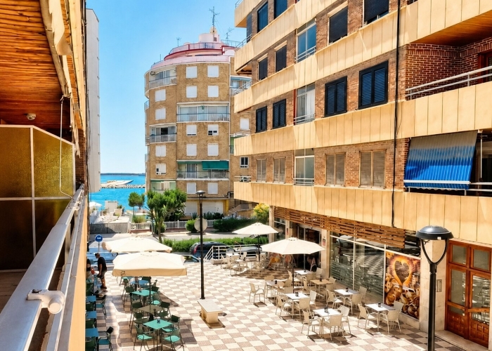 Re-Sale - Apartment - Torrevieja - Playa Acequion