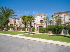 Semi Detached Villa - Re-Sale - Algorfa - La Finca Golf Resort