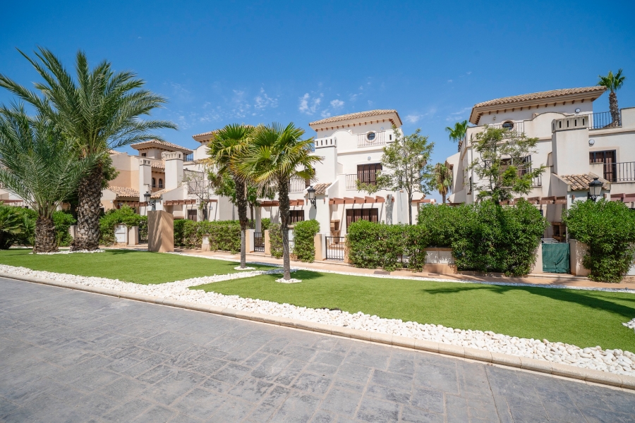 Re-Sale - Semi Detached Villa - Algorfa - La Finca Golf Resort
