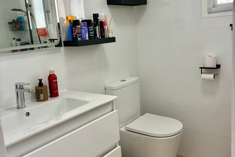 Re-Sale - Apartment - Orihuela Costa - Villamartin