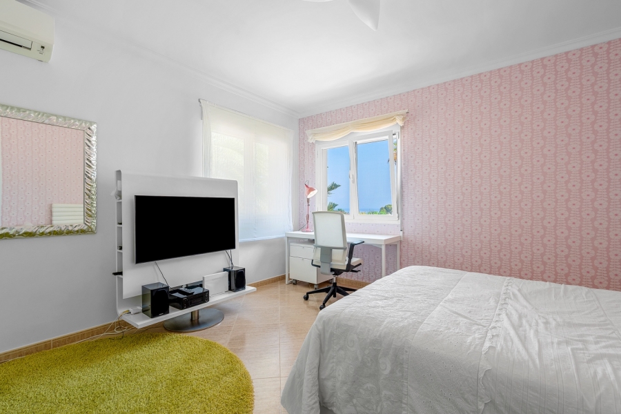 Re-Sale - Detached Villa - Benissa - Carrio