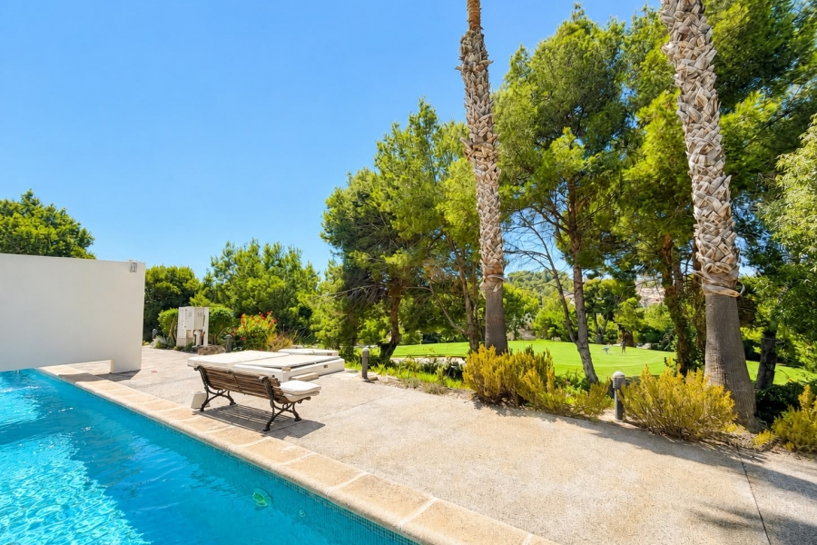 Re-Sale - Detached Villa - Orihuela Costa - Villamartin