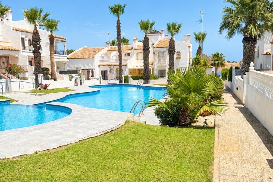 Re-Sale - Apartment - Orihuela Costa - Los Dolses