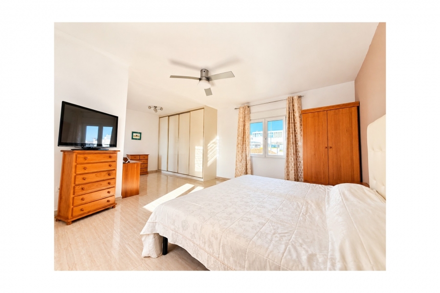 Re-Sale - Detached Villa - La Marina - La Marina - Urbanization