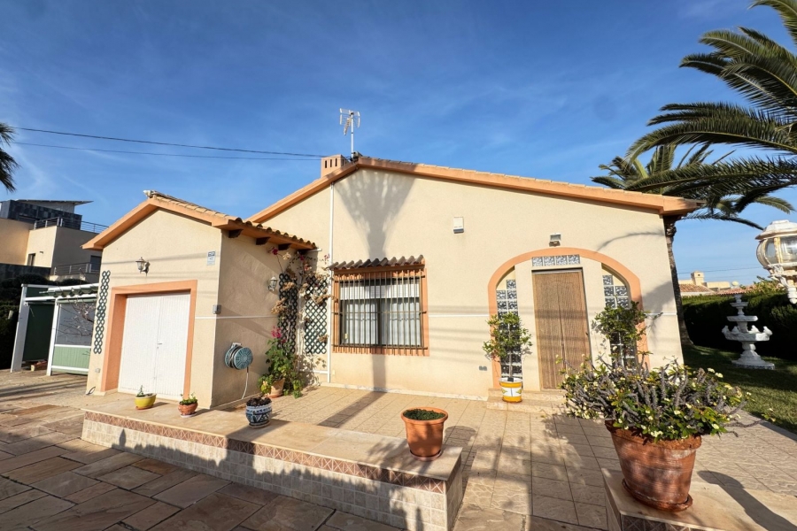 Re-Sale - Detached Villa - Orihuela Costa - Cabo Roig