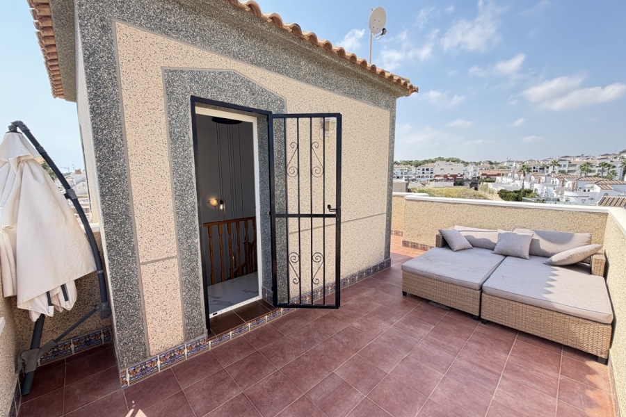 Re-Sale - Detached Villa - Orihuela Costa - Villamartin