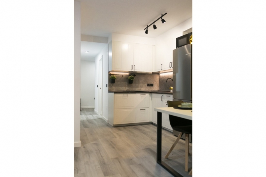 Re-Sale - Apartment - Torrevieja - Torrevieja - Centre