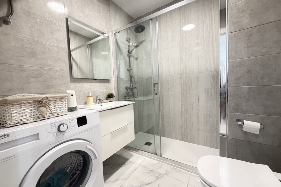 Re-Sale - Apartment - Orihuela Costa - La Zenia
