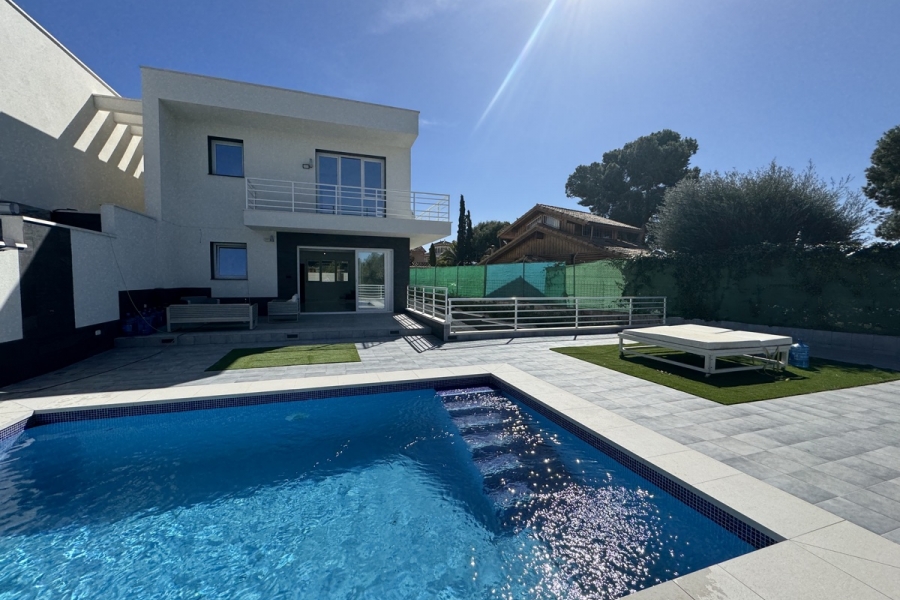 Re-Sale - Detached Villa - Orihuela Costa - Los Balcones