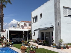 Detached Villa - Re-Sale - Torrevieja - Torretas