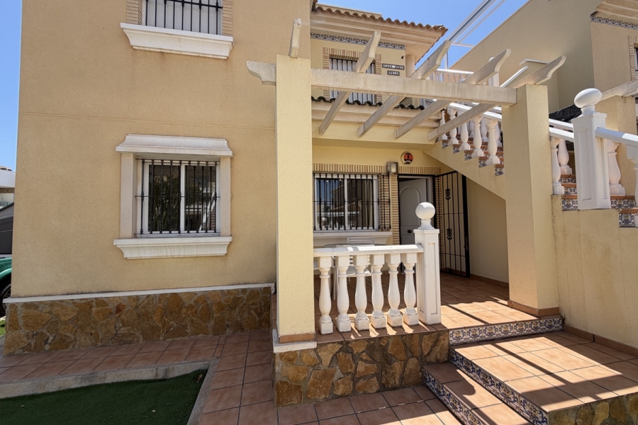 Re-Sale - Apartment - Orihuela Costa - Los Dolses