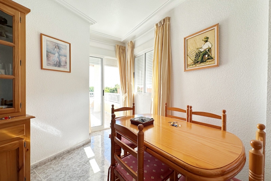 Re-Sale - Apartment - Torrevieja - Torrevieja - Centre