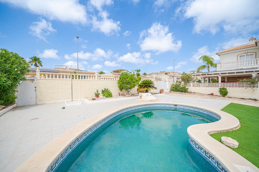 Re-Sale - Detached Villa - Ciudad Quesada - La Fiesta
