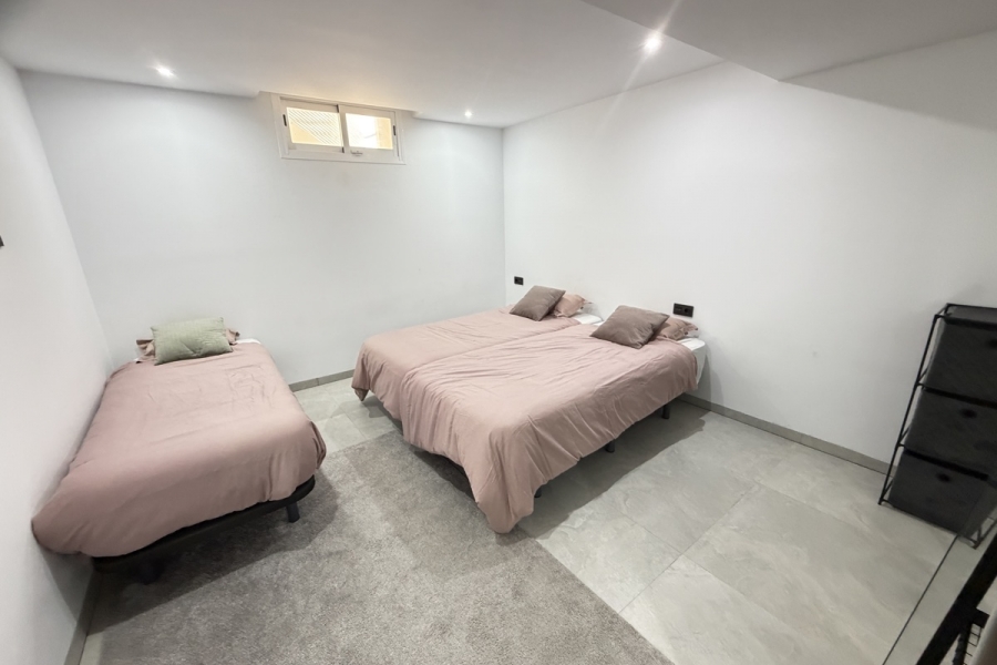Re-Sale - Detached Villa - Orihuela Costa - Villamartin