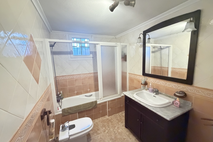 Re-Sale - Detached Villa - Torrevieja - Los Balcones