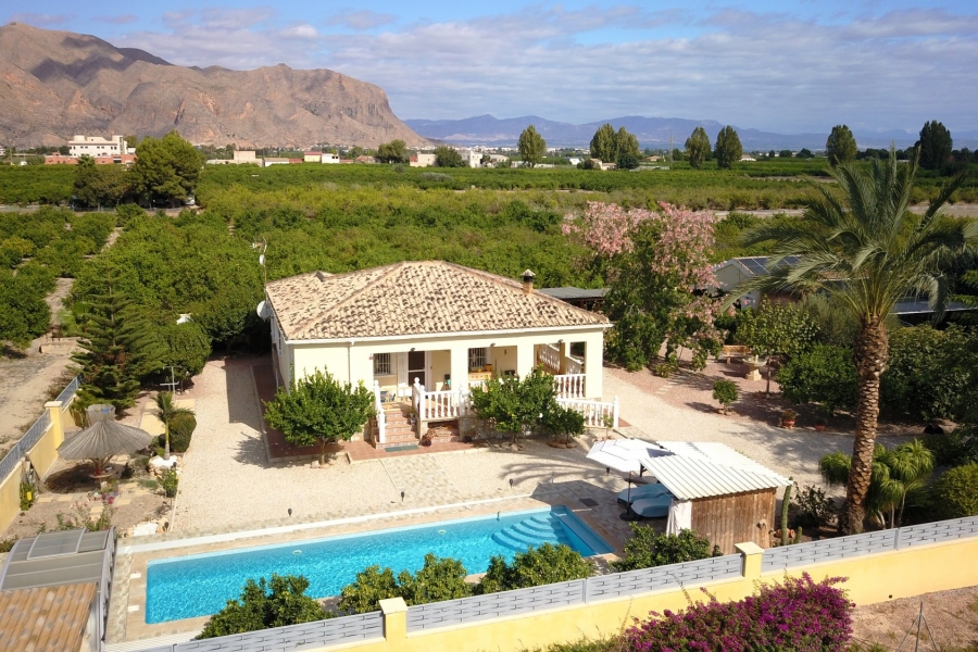 Videresalg - Land Eiendom - Orihuela - La Campaneta