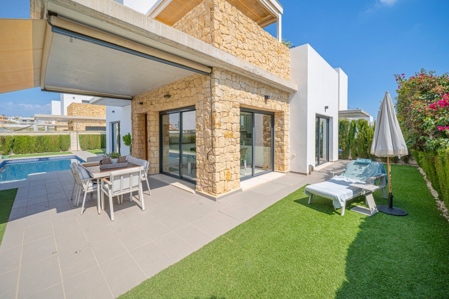 Re-Sale - Detached Villa - Ciudad Quesada - La Laguna