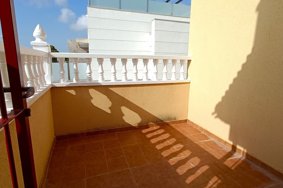 Re-Sale - Detached Villa - Orihuela Costa - Lomas de Don Juan