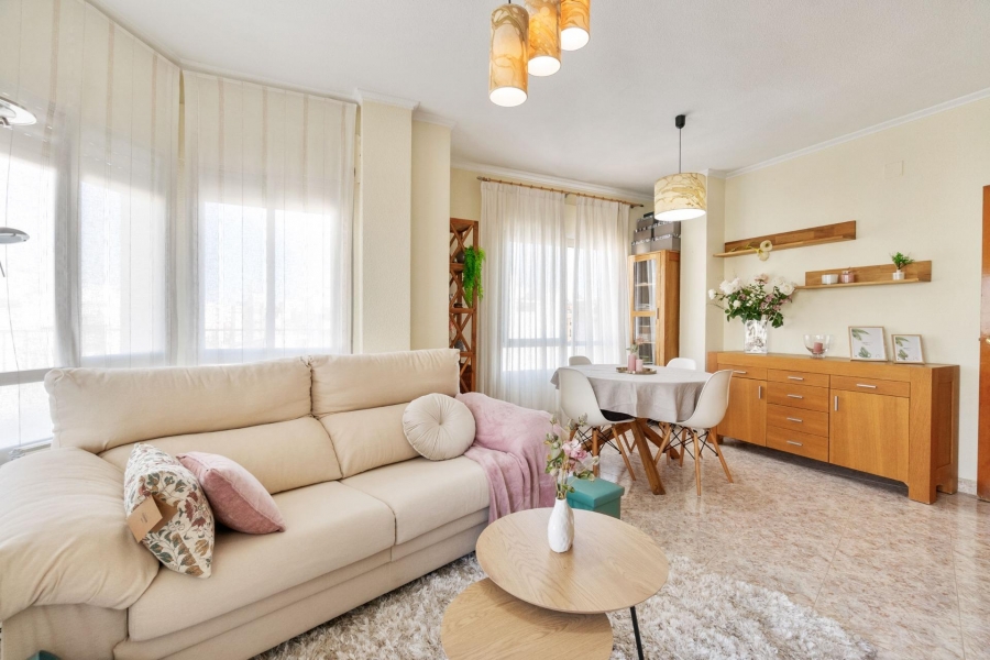 Re-Sale - Apartment - Torrevieja - Torrevieja - Centre