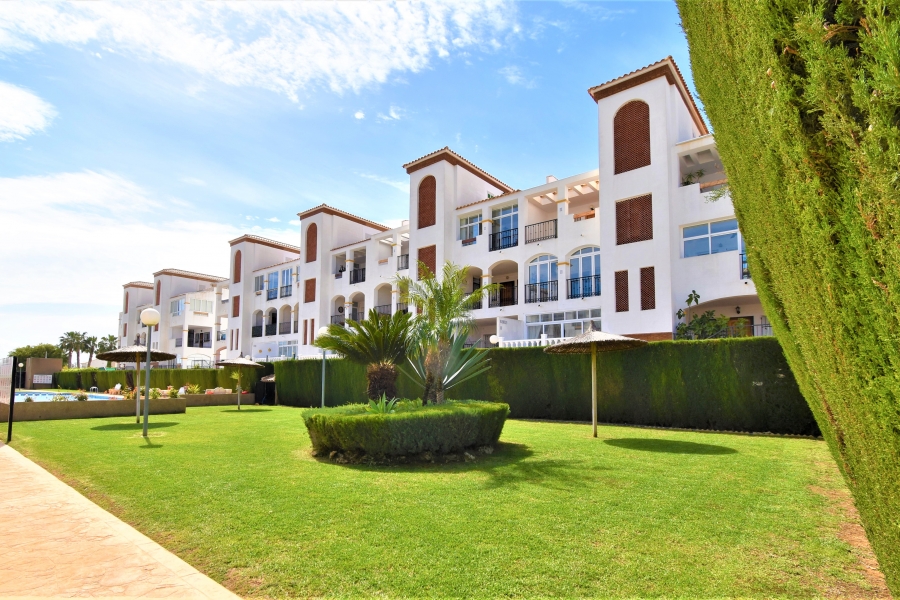Re-Sale - Apartment - Orihuela Costa - Punta Prima