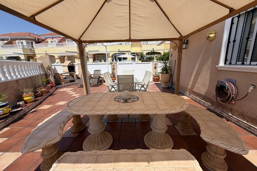 Re-Sale - Quad Villa - Orihuela Costa - La Zenia