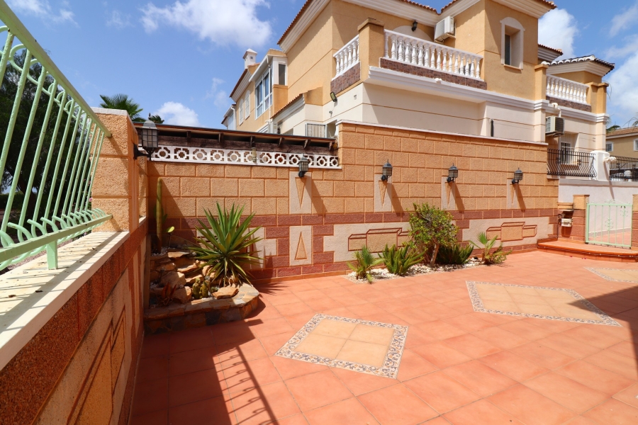Re-Sale - Townhouse - Benijofar - Monte Azul