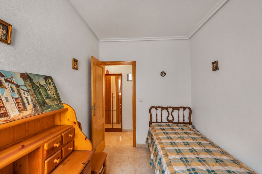 Re-Sale - Apartment - Torrevieja - Playa Los Naufragos