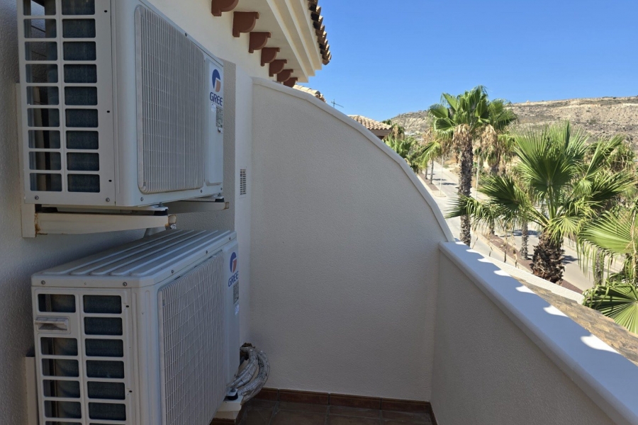 Re-Sale - Semi Detached Villa - Algorfa - La Finca Golf Resort