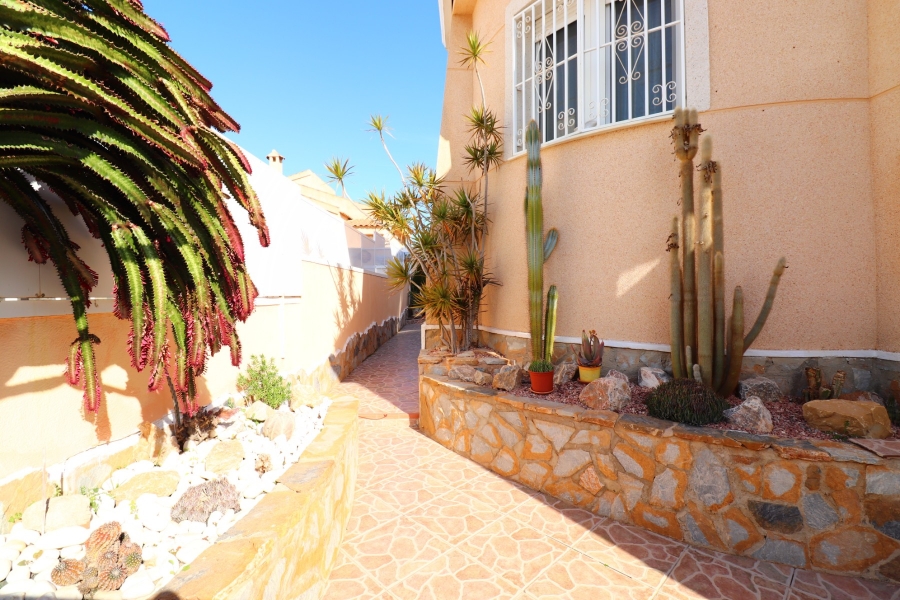 Re-Sale - Detached Villa - Benimar - Benimar II