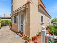 Re-Sale - Detached Villa - Torrevieja - Torre La Mata