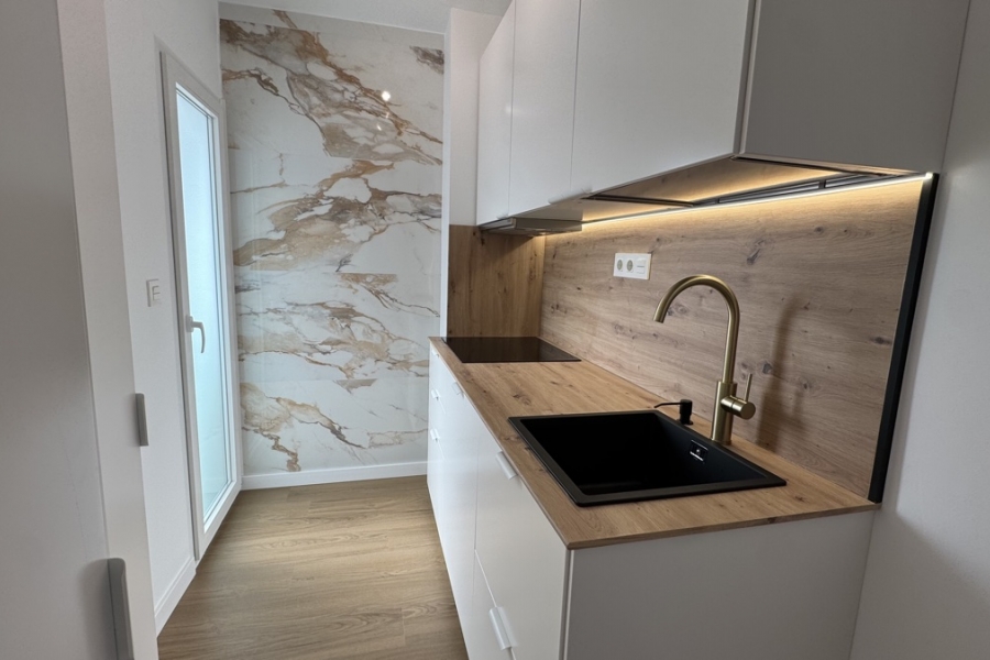 Re-Sale - Apartment - Orihuela Costa - Punta Prima