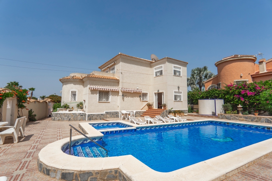 Re-Sale - Detached Villa - Ciudad Quesada - La Marquesa