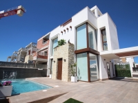 New - Detached Villa - Playa Paraiso