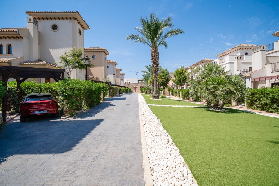 Re-Sale - Semi Detached Villa - Algorfa - La Finca Golf Resort